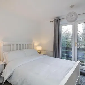 Magdala - Sleek And Modern 2bed In Apartment Nottingham